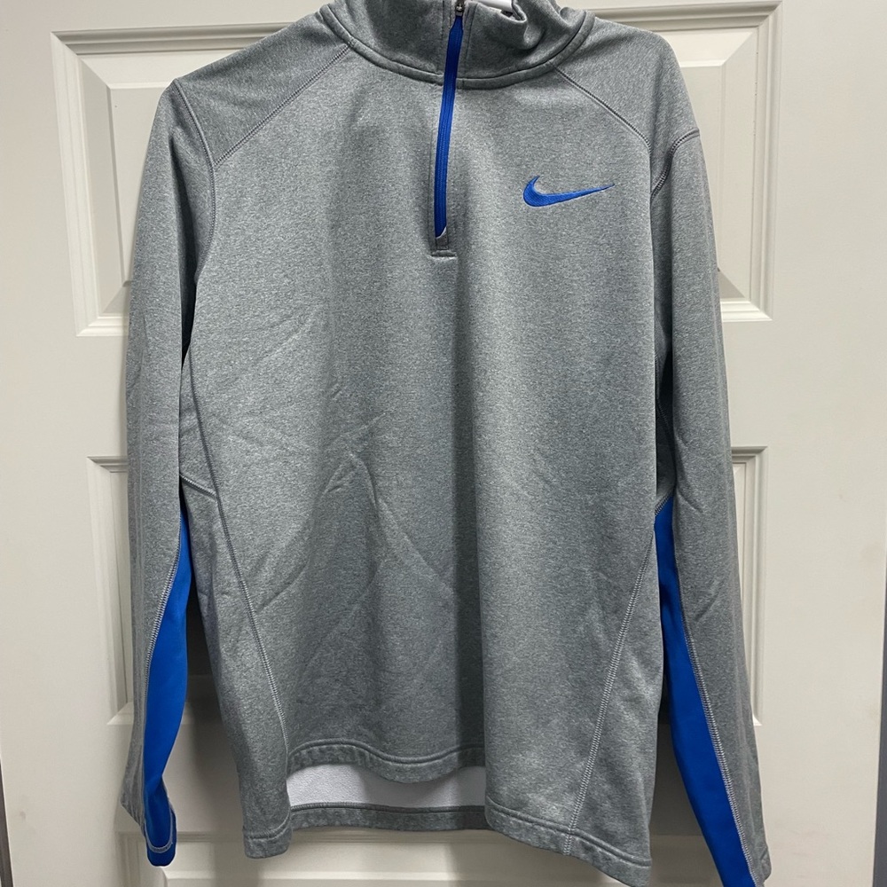 Nike Men's Performance Jacket in Gray and Blue